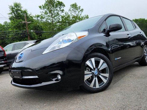 Used 2013 Nissan Leaf SL FWD image 2