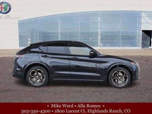 New 2025 Alfa Romeo Stelvio Sprint image 7