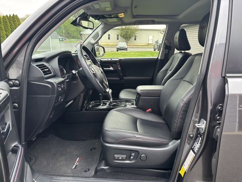 Certified 2023 Toyota 4Runner TRD Off-Road Premium w/ Off Road Premium Plus Package AWD/4WD image 13