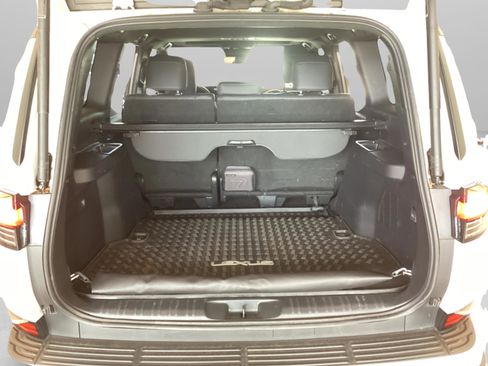 Used 2024 Lexus GX 550 AWD/4WD image 27