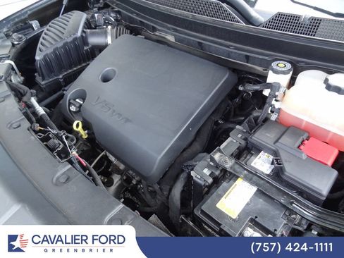 Used 2023 Chevrolet Traverse Premier w/ Redline Edition AWD/4WD image 50