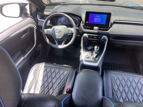 Used 2024 Toyota RAV4 SE AWD/4WD image 13
