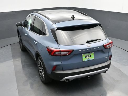 New 2024 Ford Escape PHEV w/ PHEV Premium Package image 39