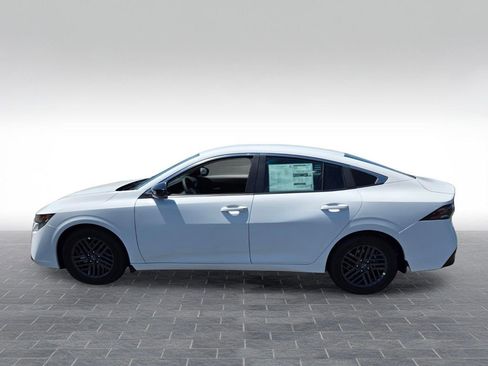 New 2026 Nissan Sentra SV w/ SV Convenience Package FWD image 3