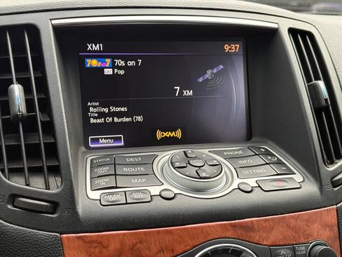 Used 2015 INFINITI Q60 Convertible w/ Premium Package RWD image 10