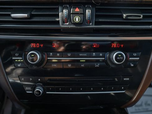 Used 2018 BMW X5 xDrive35d image 29