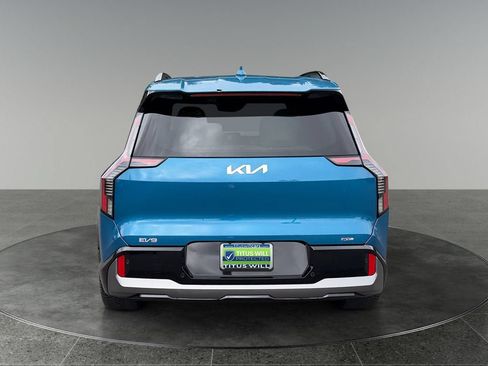 Used 2024 Kia EV9 GT-Line AWD/4WD image 8