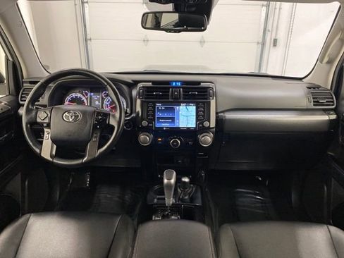 Used 2024 Toyota 4Runner TRD Off-Road Premium image 29