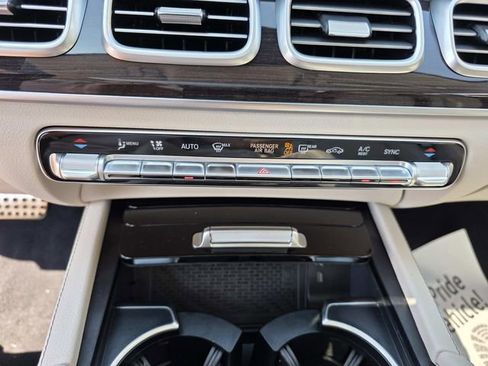 New 2026 Mercedes-Benz GLS 450 4MATIC image 10