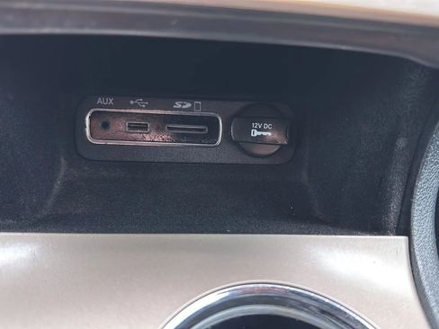 Used 2015 Jeep Grand Cherokee Altitude image 18