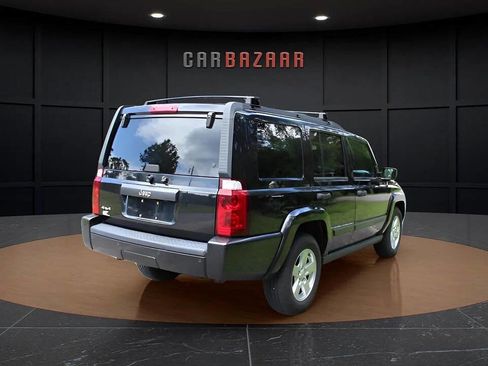 Used 2006 Jeep Commander 4WD image 5