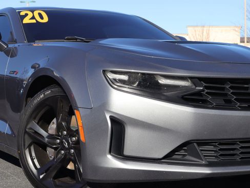 Used 2020 Chevrolet Camaro LT image 32