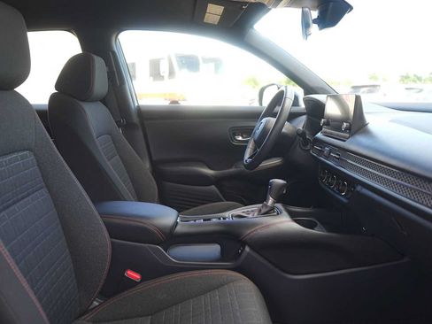 Used 2024 Honda HR-V Sport image 15