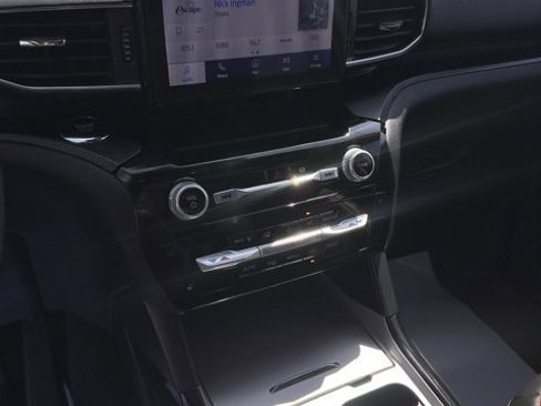 Used 2023 Ford Explorer ST-Line image 15