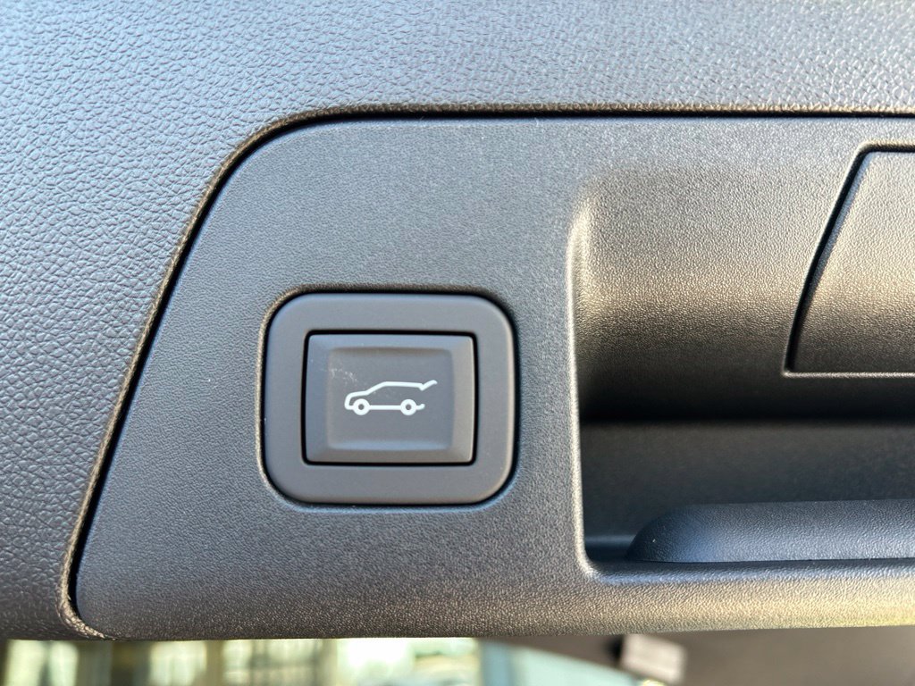 Used 2026 Buick Envision Sport Touring AWD/4WD image 12