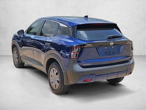 Used 2025 Nissan Kicks S w/ Interior Electronics Package FWD image 7