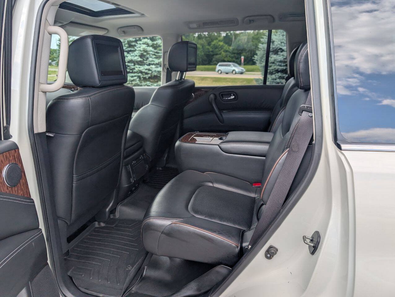 Used 2018 Nissan Armada Platinum w/ Captain Seat Package AWD/4WD image 14