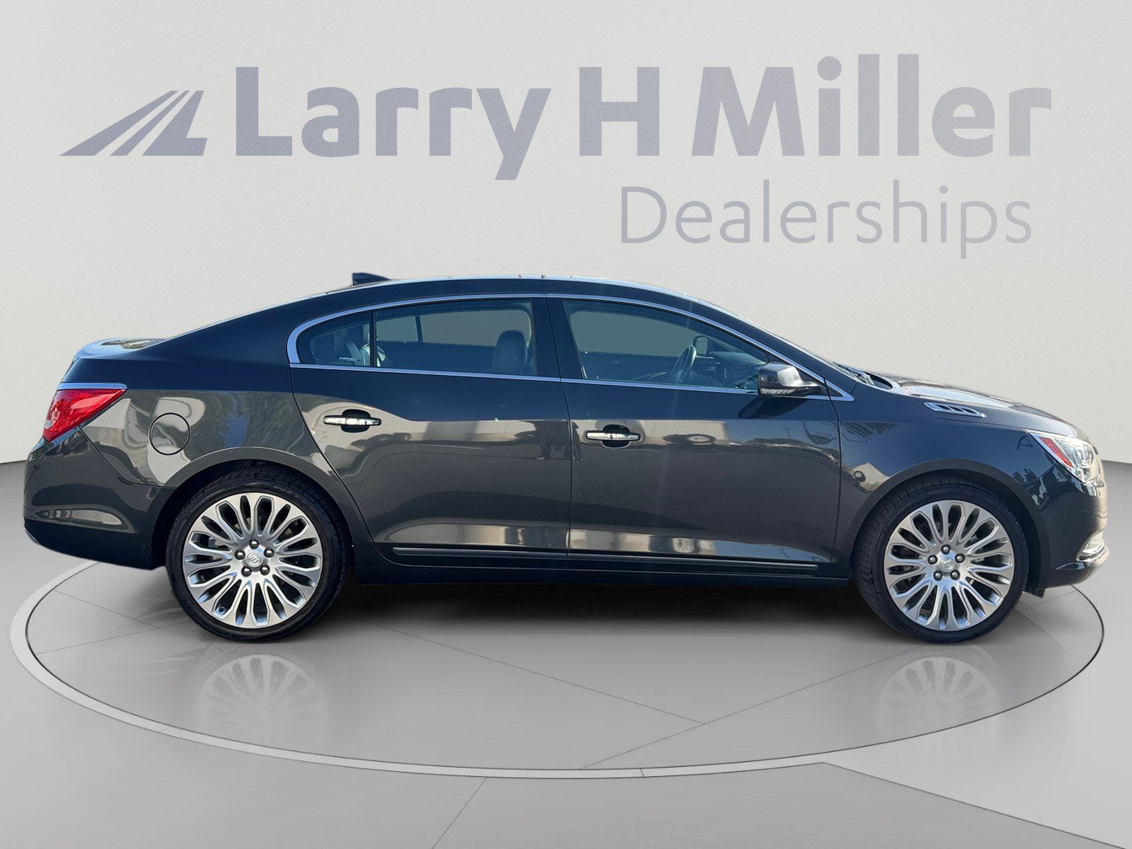 Used 2015 Buick LaCrosse Premium w/ Driver Confidence Package #1 FWD image 6