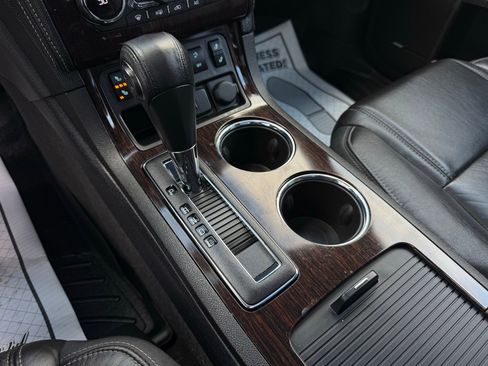 Used 2017 Chevrolet Traverse LT image 52