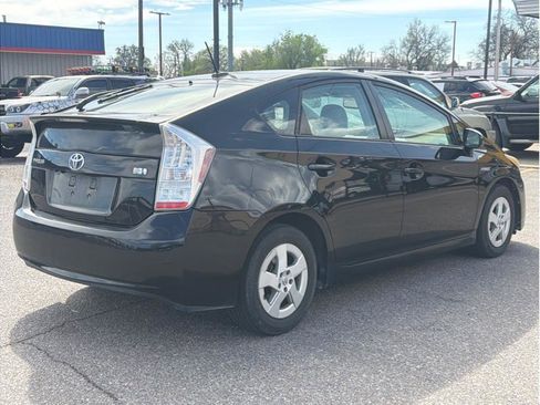 Used 2010 Toyota Prius Five image 3