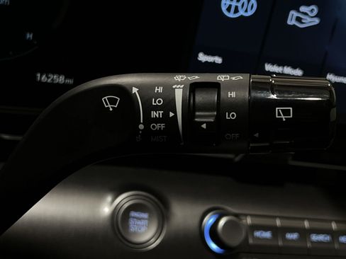 Used 2024 Hyundai Kona SEL w/ Convenience Package AWD/4WD image 31