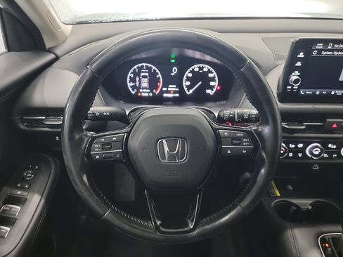 Certified 2024 Honda HR-V EX-L image 17