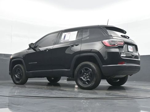 Used 2021 Jeep Compass Sport image 19