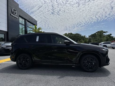 New 2026 MAZDA CX-5 2.5 S w/ Premium Package AWD/4WD image 23