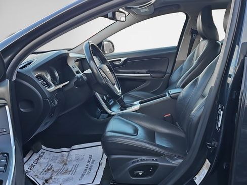 Used 2013 Volvo S60 T5 image 12