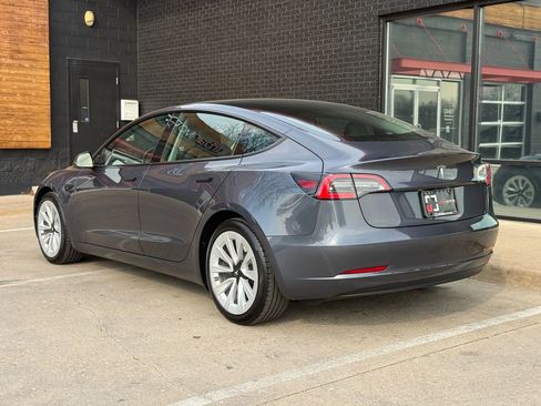 Used 2023 Tesla Model 3 Standard Range RWD image 3
