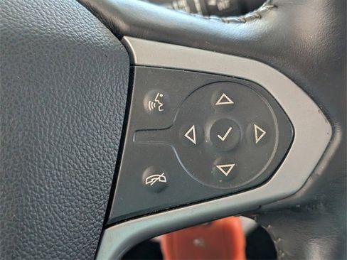 Used 2018 Chevrolet Colorado LT w/ LT Convenience Package image 19