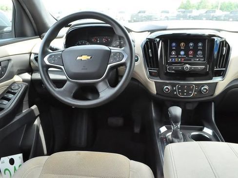 Used 2023 Chevrolet Traverse LS w/ Safety Package FWD image 17