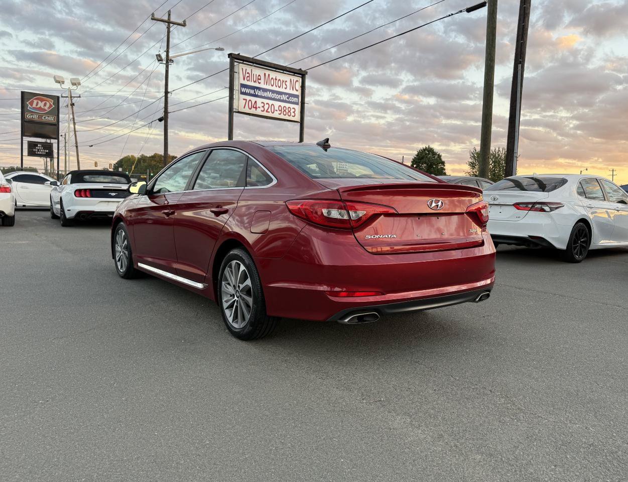 Used 2015 Hyundai Sonata Sport FWD image 4
