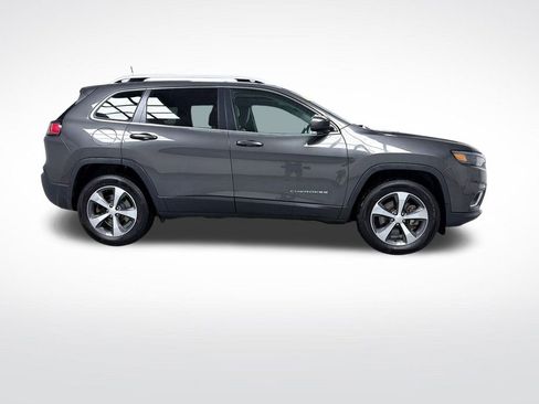 Used 2020 Jeep Cherokee Limited image 2