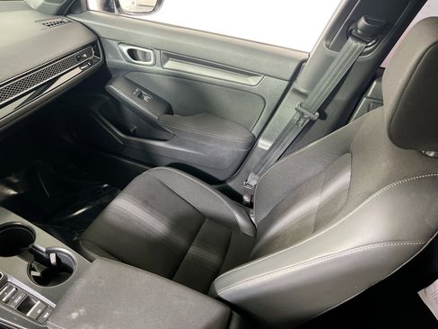 Used 2023 Honda Civic Sport image 21