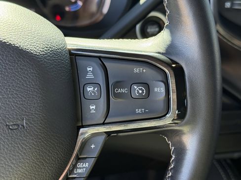 Used 2024 RAM 2500 Limited image 17