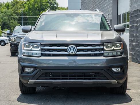 Used 2019 Volkswagen Atlas SE w/ Towing Package FWD image 3