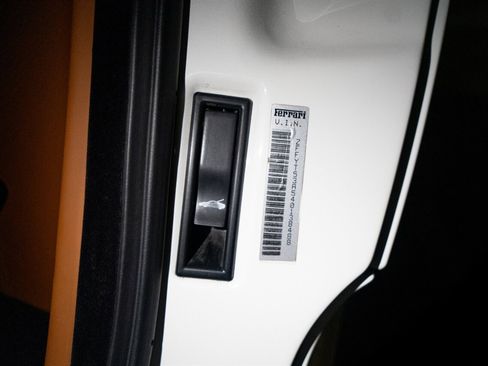 Used 2004 Ferrari 360 Spider image 26