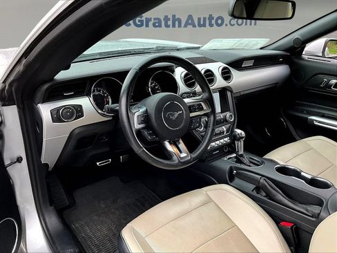 Used 2017 Ford Mustang Premium RWD image 19