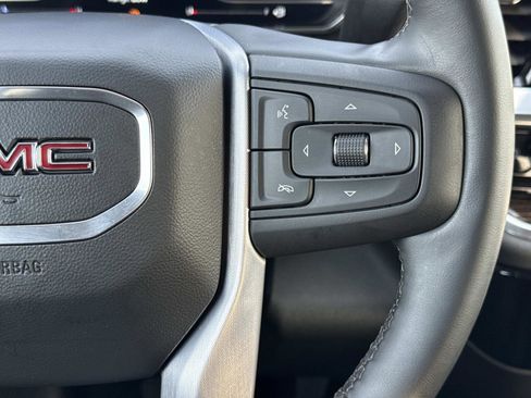 Used 2023 GMC Sierra 1500 Elevation image 6