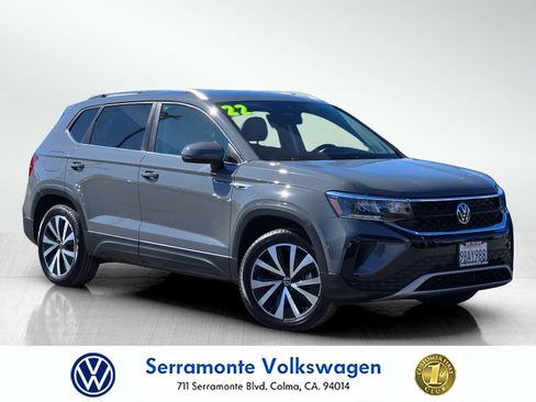 Used 2022 Volkswagen Taos SE AWD/4WD image 1