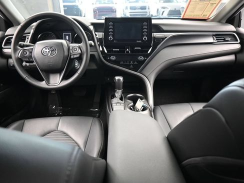 Used 2024 Toyota Camry SE FWD image 39