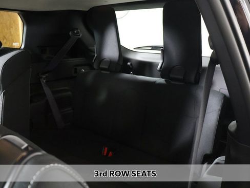 New 2026 Mitsubishi Outlander ES image 8