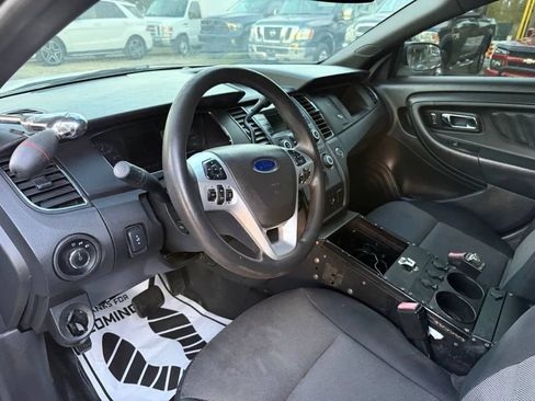 Used 2014 Ford Taurus Police Interceptor AWD image 5