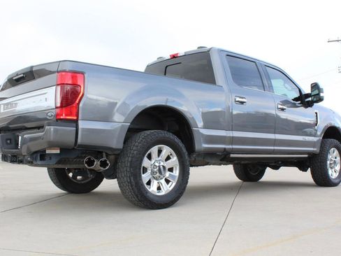 Used 2021 Ford F250 Platinum w/ FX4 Off-Road Package image 7