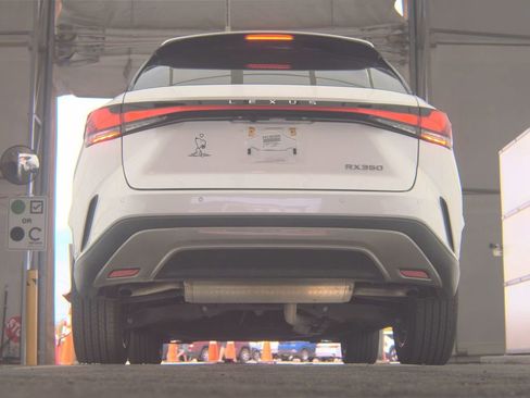 Used 2023 Lexus RX 350 Premium w/ Accessory Package (Z1) image 8