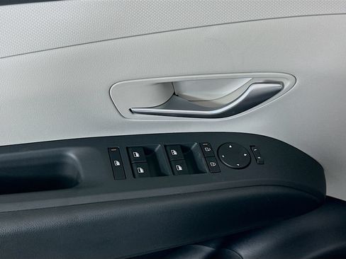 New 2026 Hyundai Tucson SE FWD image 18