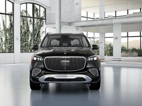 New 2026 Mercedes-Benz Maybach GLS 600 4MATIC image 7