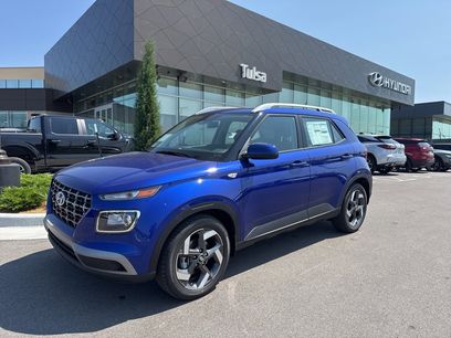 New 2025 Hyundai Venue SEL