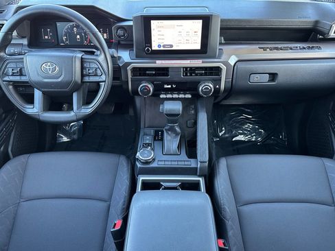 Certified 2025 Toyota Tacoma SR5 image 17